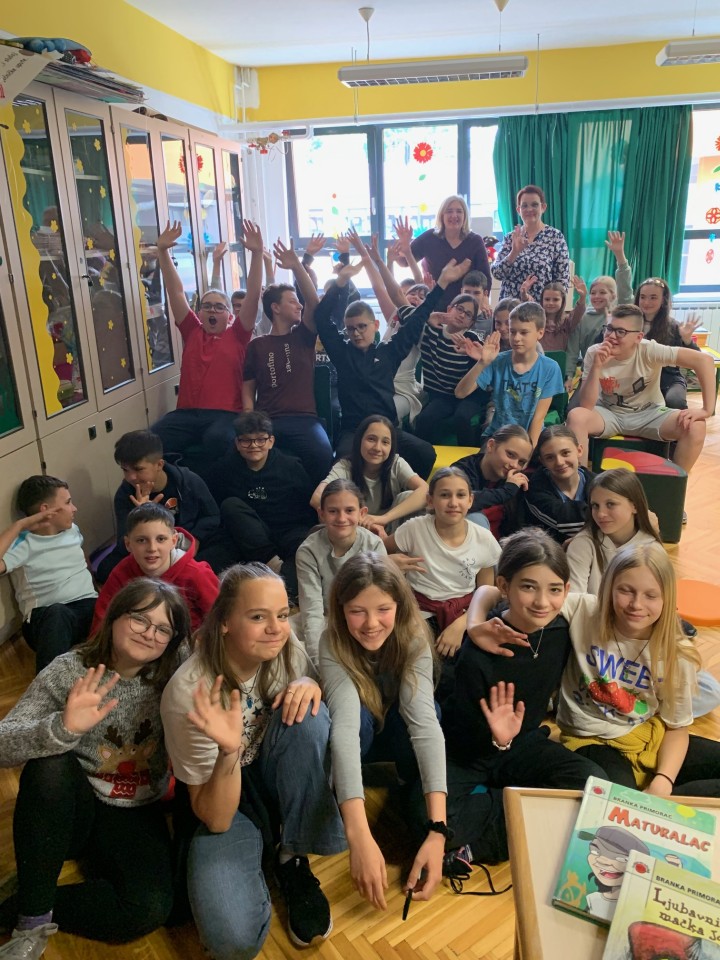 U sjeni umjetne inteligencije: odnos autora i čitatelja